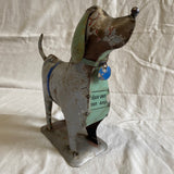 Grote hond van blik