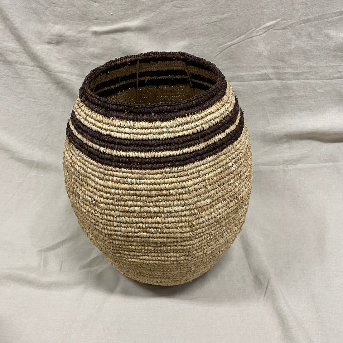 Zeegras vaas Banda Basket